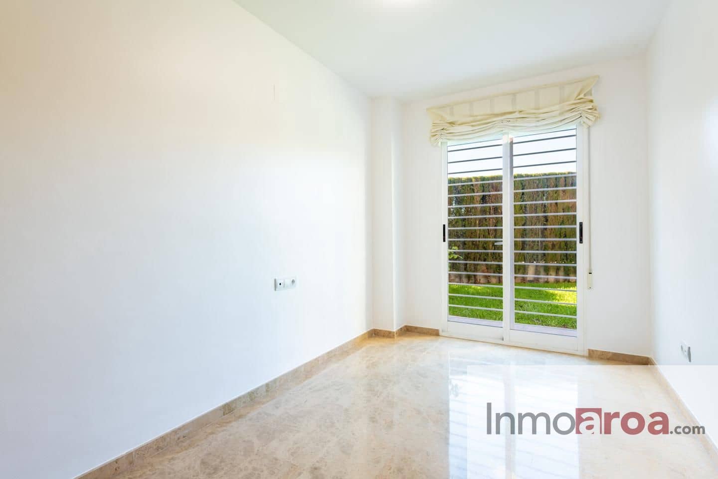 3 makuuhuone Asunto vuokrattavana paikassa Paterna mukana uima-altaan 
autotalli - 2 000 € (Ref: 9356840)