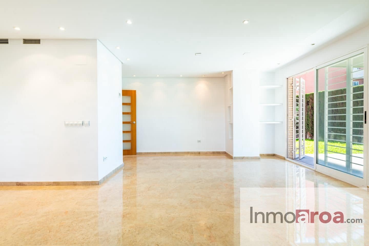 3 makuuhuone Asunto vuokrattavana paikassa Paterna mukana uima-altaan 
autotalli - 2 000 € (Ref: 9356840)