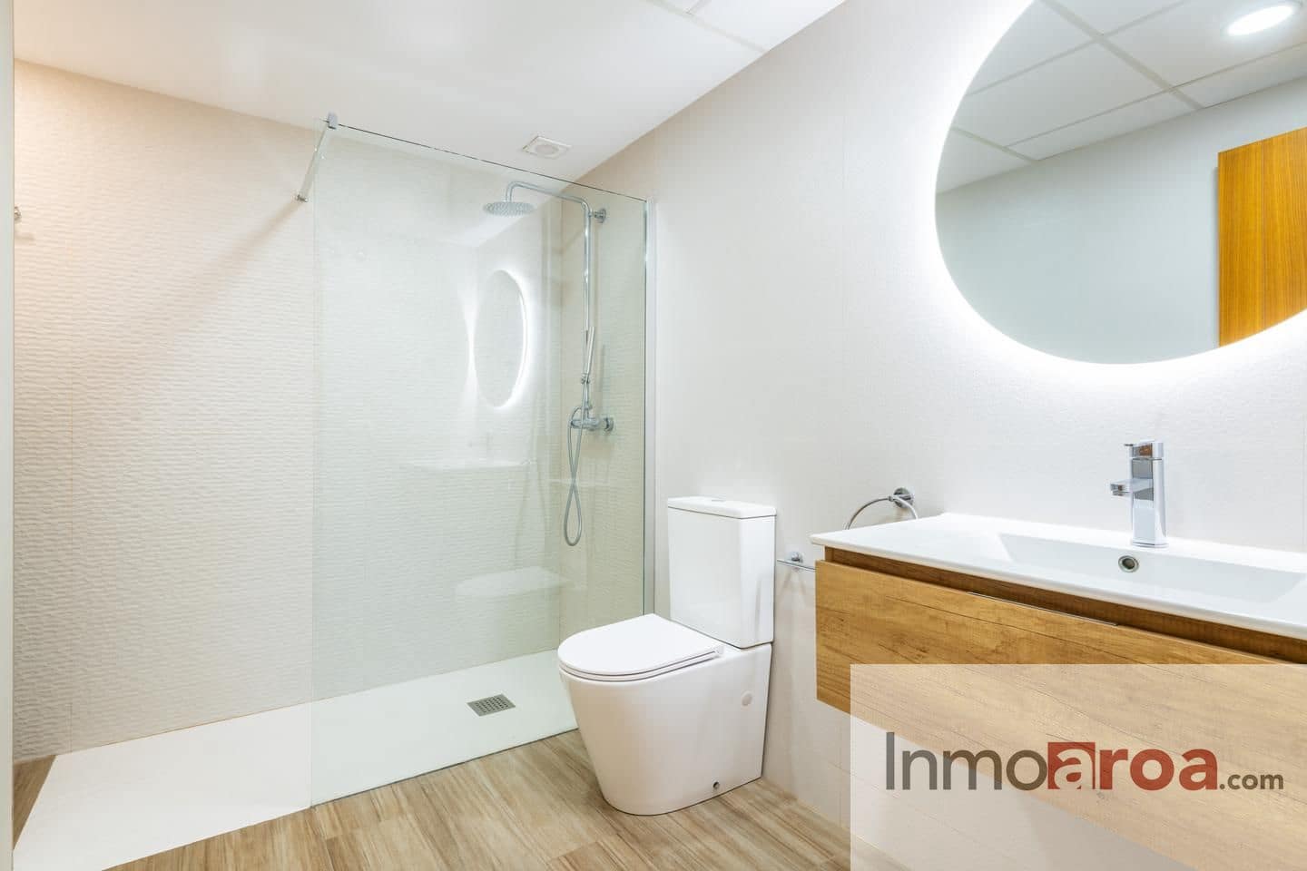 3 makuuhuone Asunto vuokrattavana paikassa Paterna mukana uima-altaan 
autotalli - 2 000 € (Ref: 9356840)