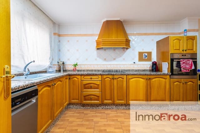 8 quarto Moradia para venda em Ribesalbes com garagem - 295 000 € (Ref: 9379981)