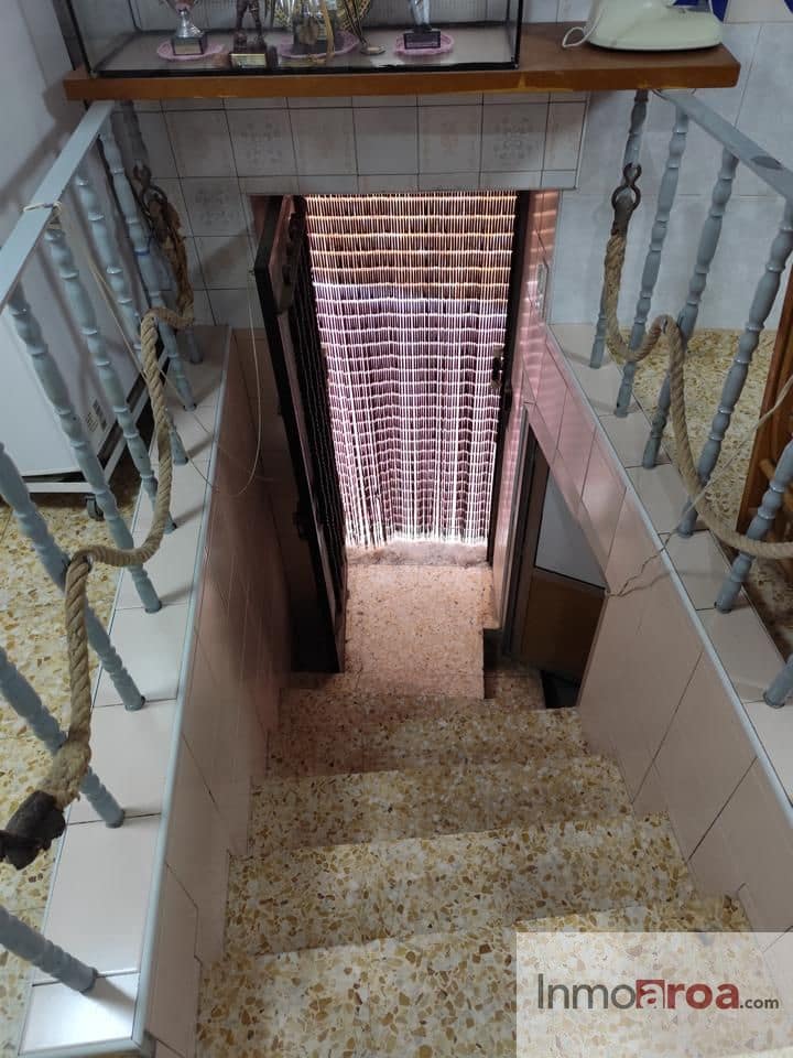 2 soverom Villa til salgs i Gatova med garasje - € 50 000 (Ref: 9382211)