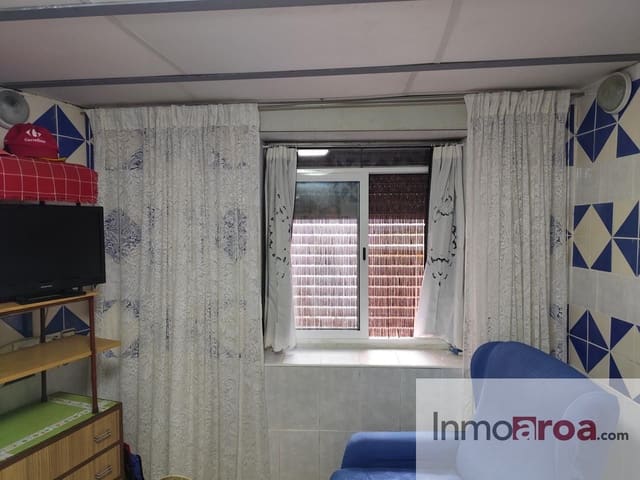 2 soverom Villa til salgs i Gatova med garasje - € 50 000 (Ref: 9382211)