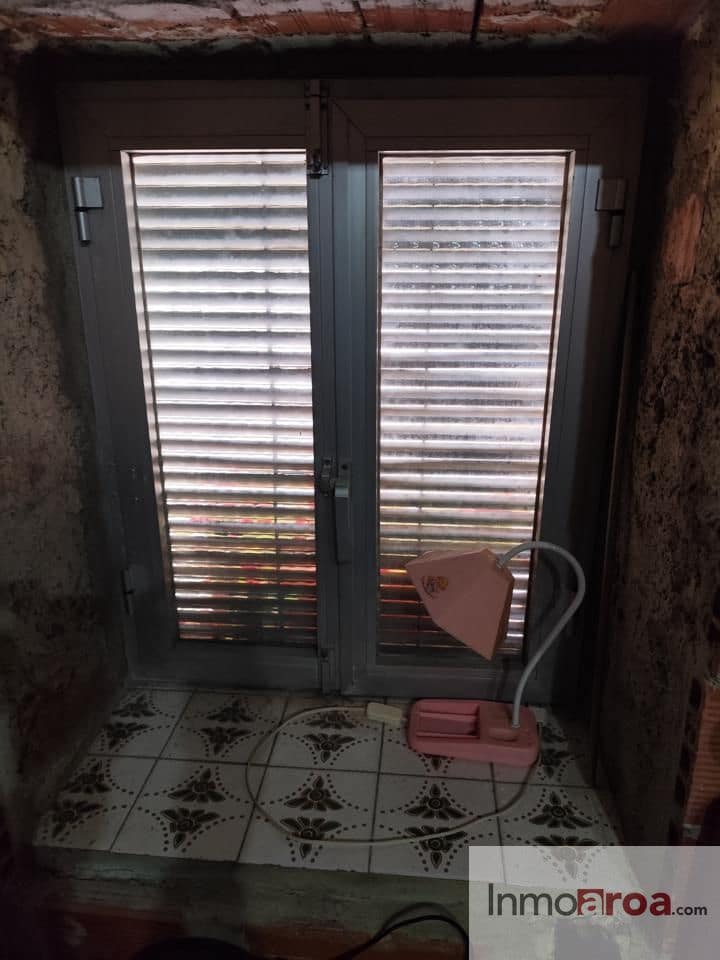 2 soverom Villa til salgs i Gatova med garasje - € 50 000 (Ref: 9382211)