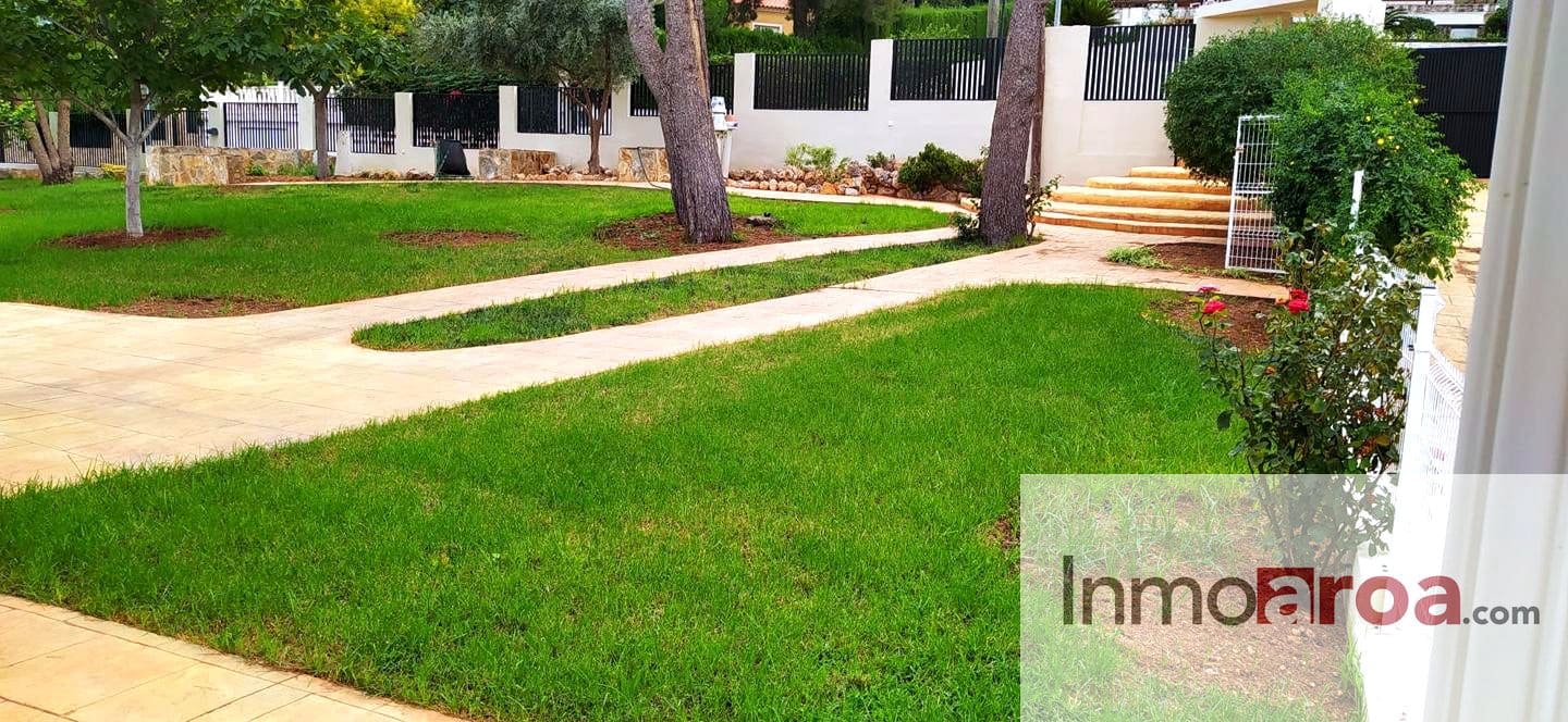 4 soveværelse Villa til salg i Picassent med garage - € 850.000 (Ref: 9397042)