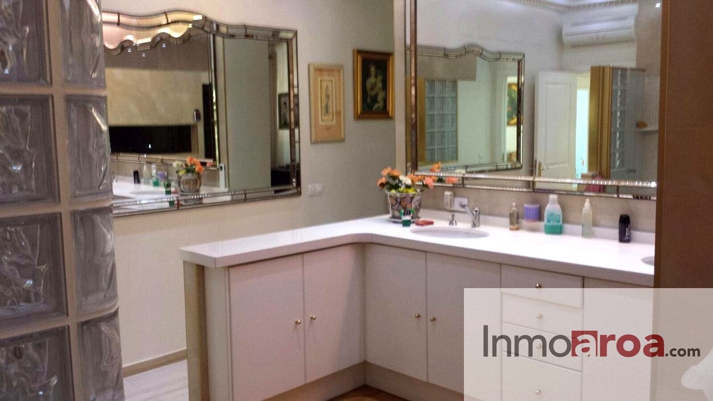 4 soveværelse Villa til salg i Picassent med garage - € 850.000 (Ref: 9397042)