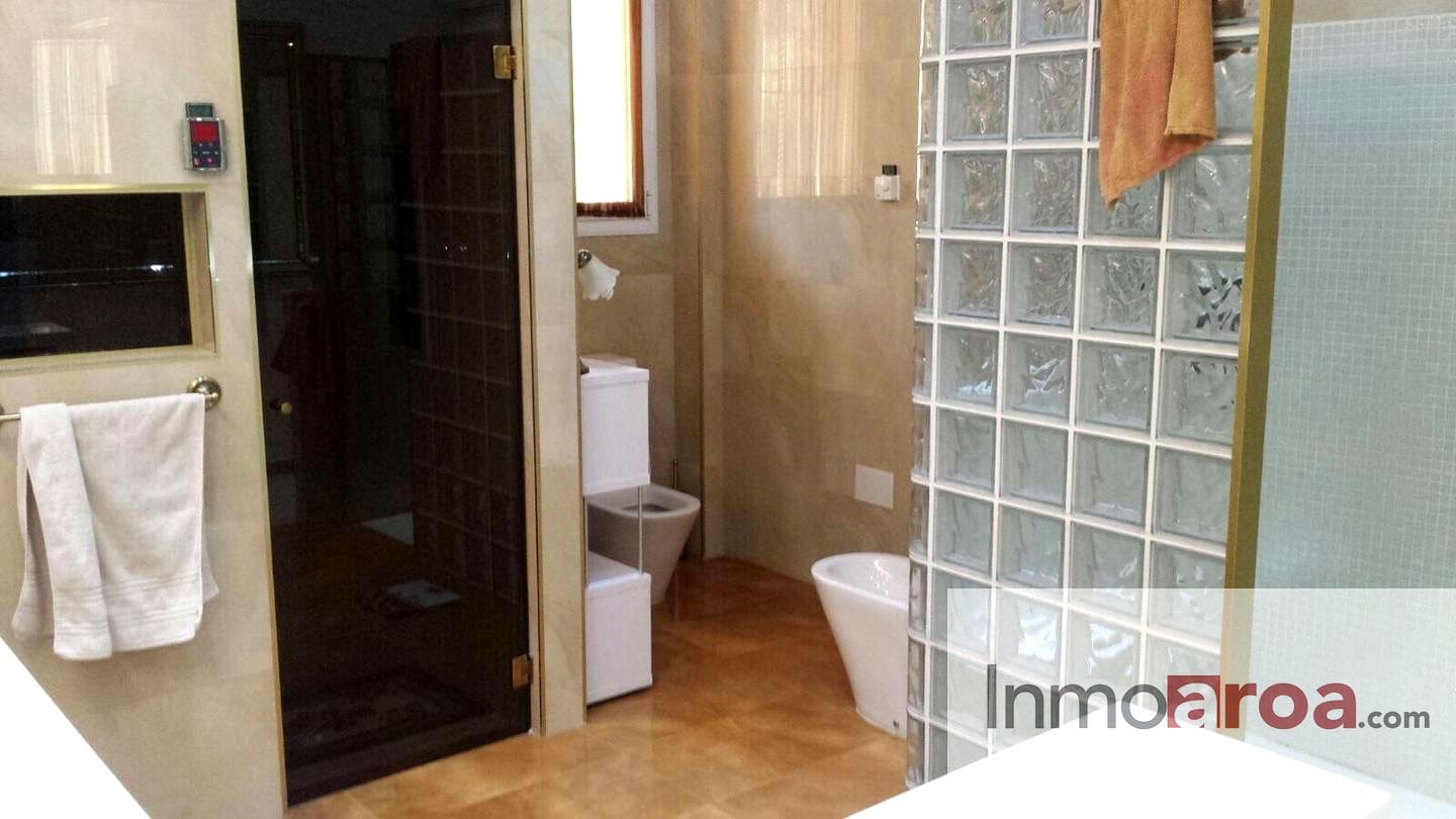 4 soveværelse Villa til salg i Picassent med garage - € 850.000 (Ref: 9397042)