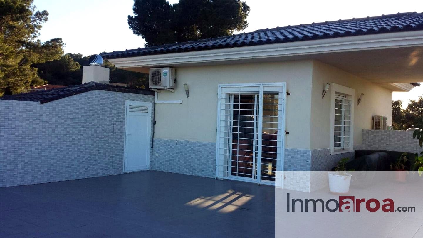 4 soveværelse Villa til salg i Picassent med garage - € 850.000 (Ref: 9397042)