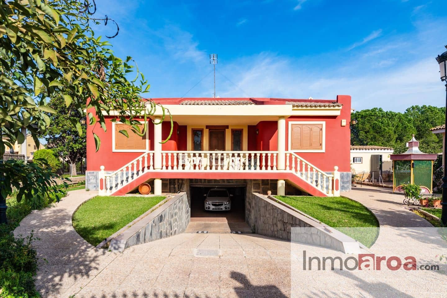 5 soveværelse Villa til salg i L'Eliana med garage - € 690.000 (Ref: 9398891)