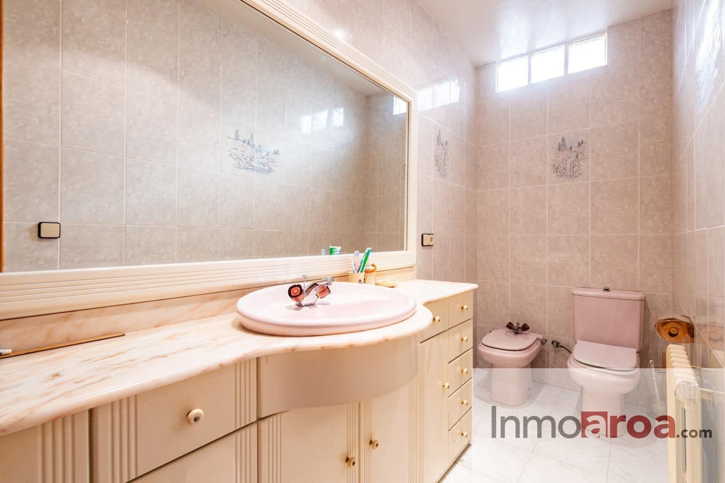 5 soveværelse Villa til salg i L'Eliana med garage - € 690.000 (Ref: 9398891)