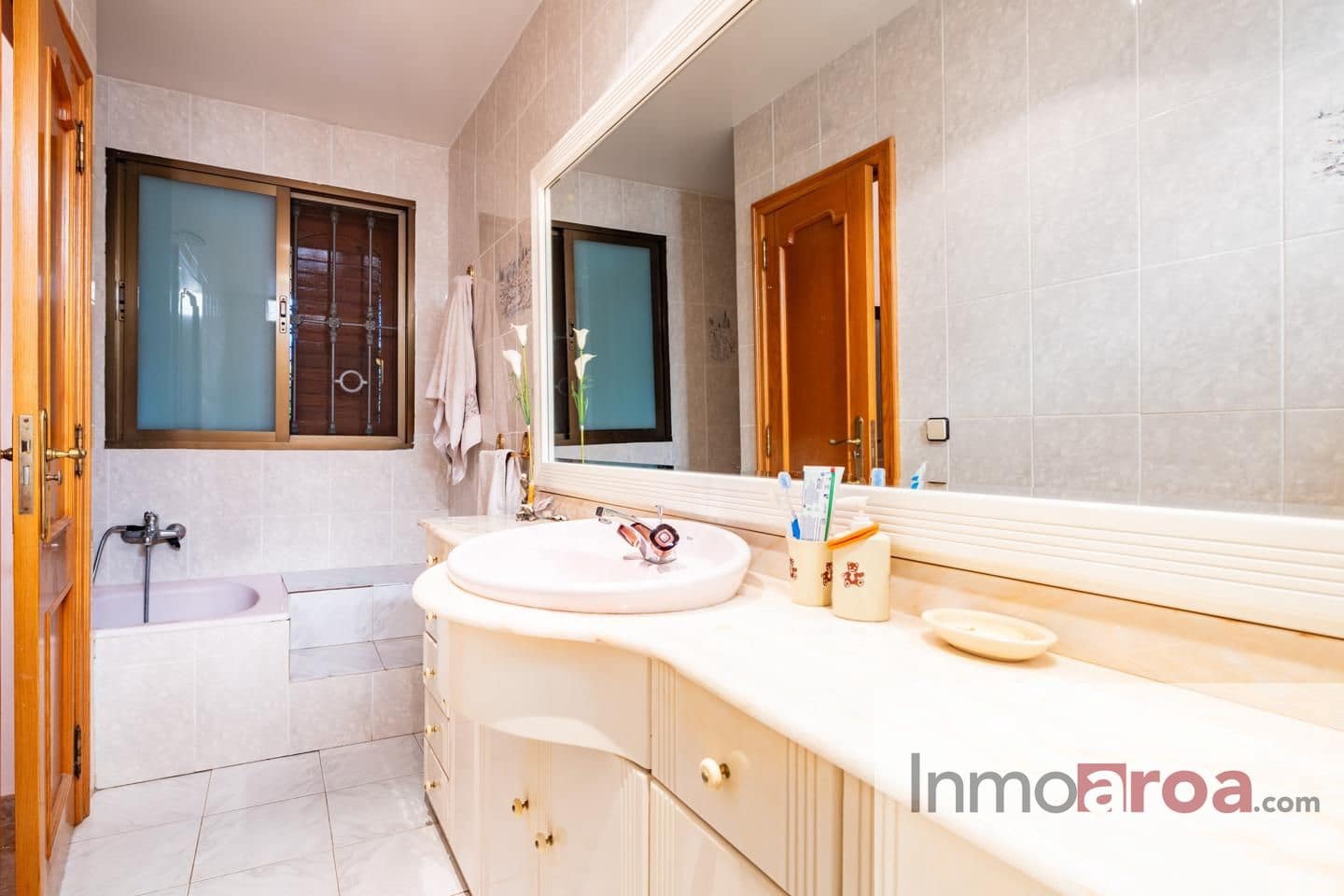 5 soveværelse Villa til salg i L'Eliana med garage - € 690.000 (Ref: 9398891)