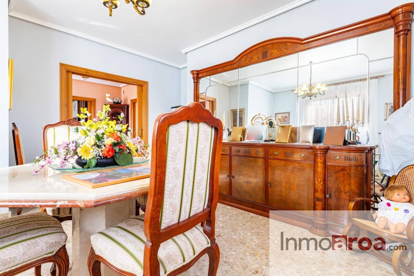 5 soveværelse Villa til salg i L'Eliana med garage - € 690.000 (Ref: 9398891)