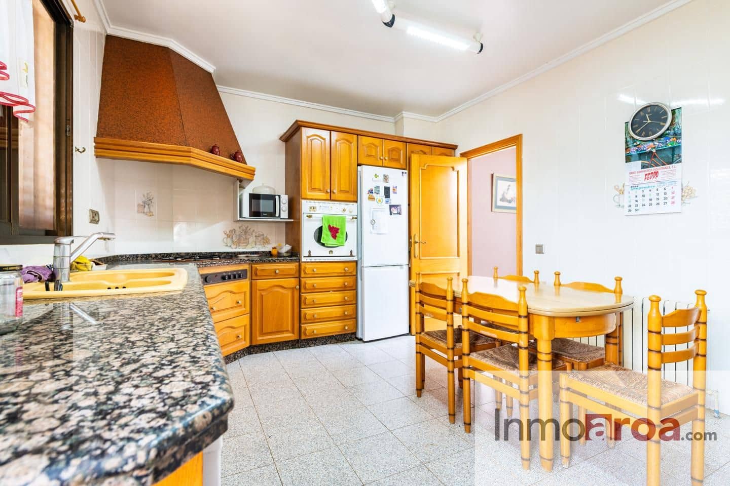 5 soveværelse Villa til salg i L'Eliana med garage - € 690.000 (Ref: 9398891)