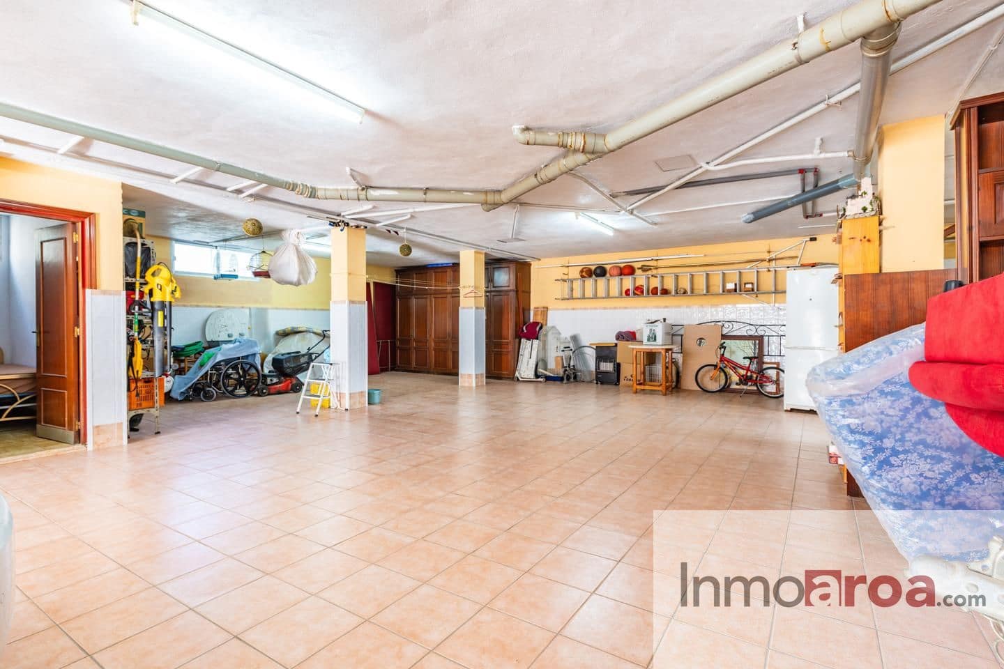 5 soveværelse Villa til salg i L'Eliana med garage - € 690.000 (Ref: 9398891)