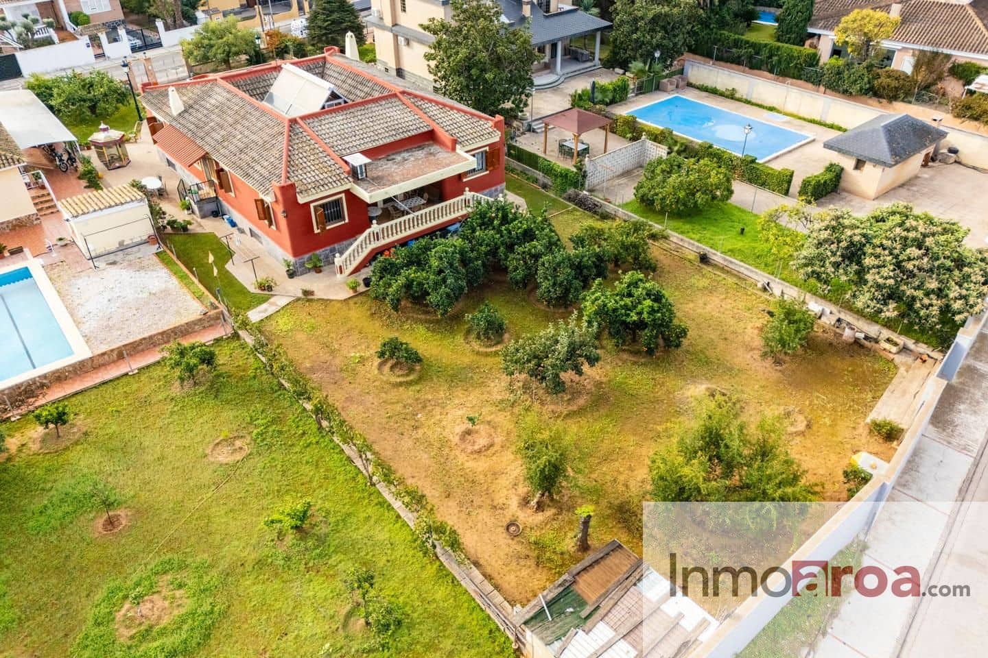 5 soveværelse Villa til salg i L'Eliana med garage - € 690.000 (Ref: 9398891)