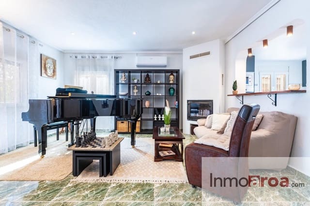 4 sovrum Villa till salu i Bétera med pool - 450 000 € (Ref: 9409992)