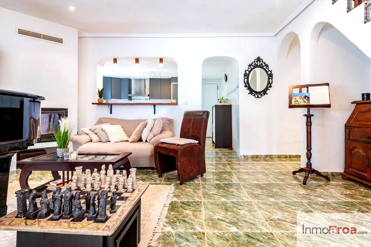 4 bedroom Villa for sale in Betera with pool - € 399,000 (Ref: 9409992)