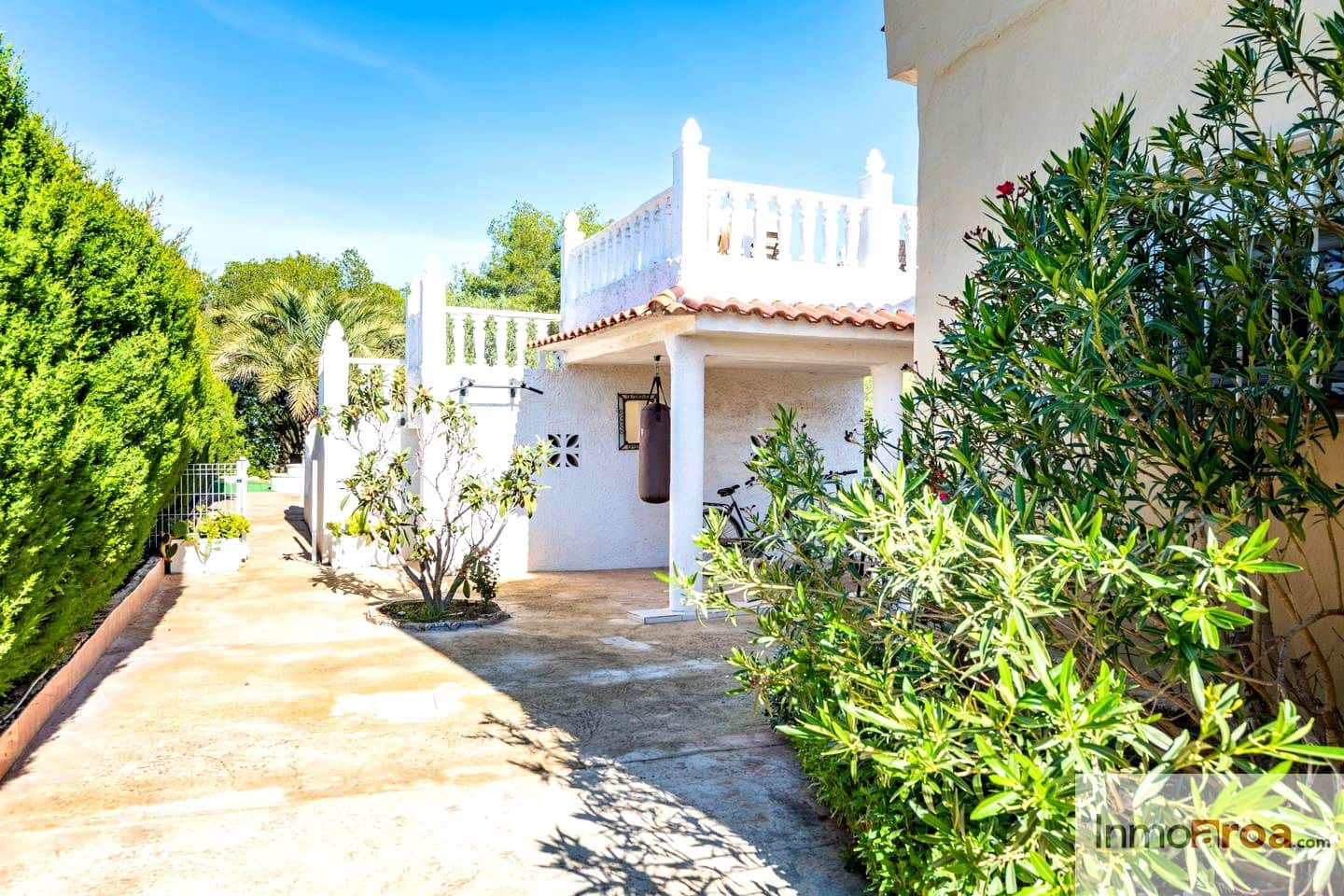 4 bedroom Villa for sale in Betera with pool - € 399,000 (Ref: 9409992)