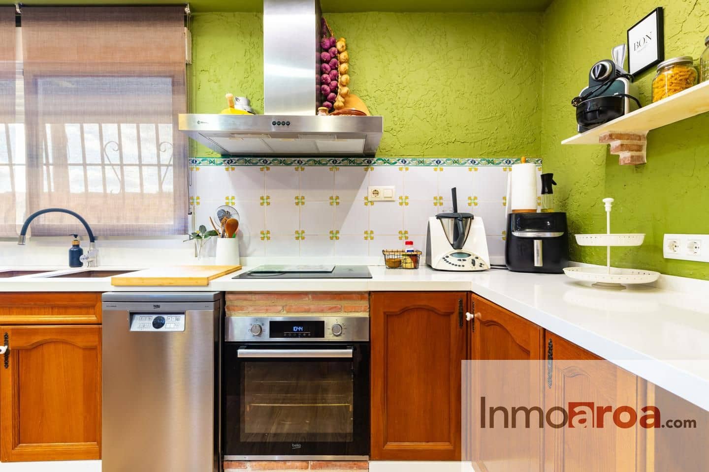 3 makuuhuone Huvila myytävänä paikassa Betera mukana uima-altaan 
autotalli - 389 000 € (Ref: 9413523)