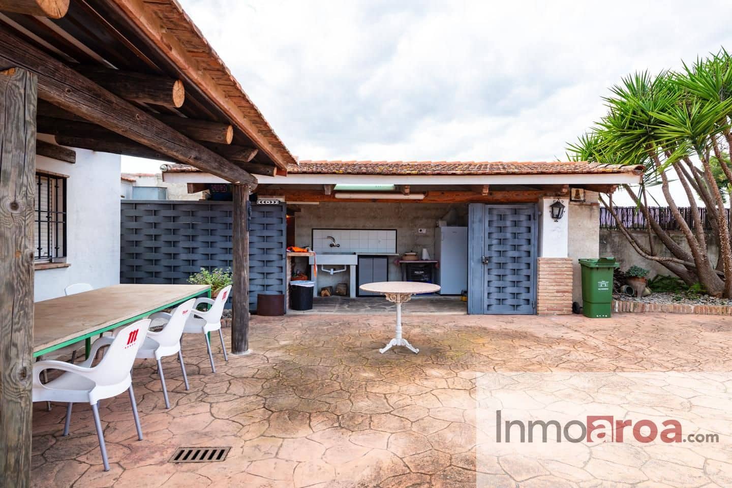 3 makuuhuone Huvila myytävänä paikassa Betera mukana uima-altaan 
autotalli - 389 000 € (Ref: 9413523)