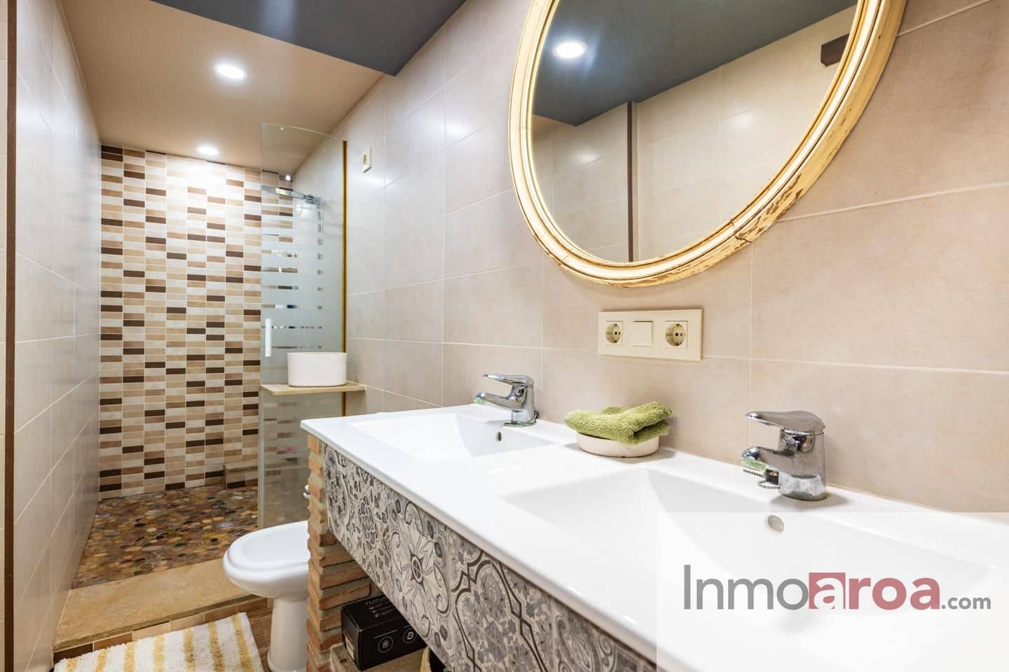 3 makuuhuone Huvila myytävänä paikassa Betera mukana uima-altaan 
autotalli - 389 000 € (Ref: 9413523)