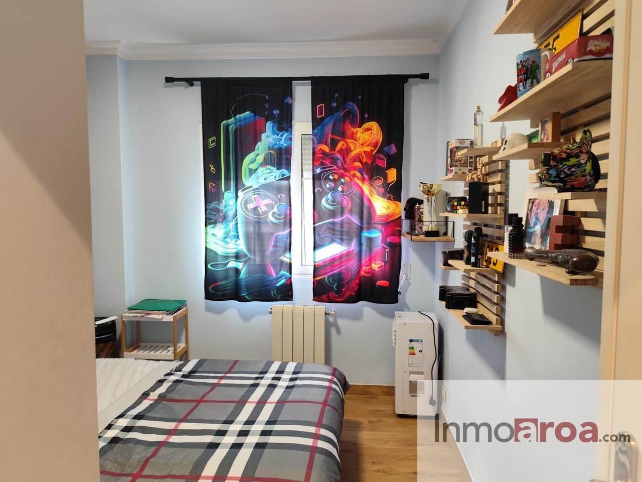 4 soveværelse Villa til salg i Serra med swimmingpool garage - € 598.000 (Ref: 9431152)