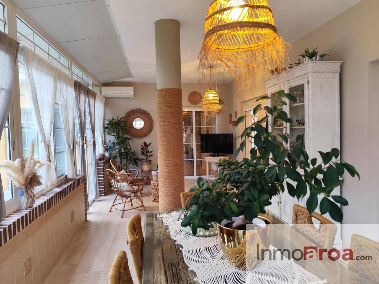 4 soveværelse Villa til salg i Serra med swimmingpool garage - € 598.000 (Ref: 9431152)