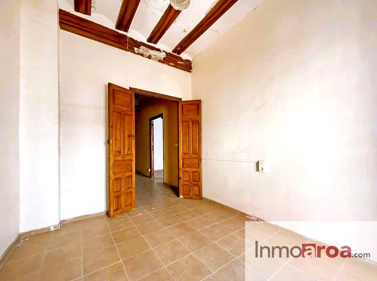 7 bedroom Flat for sale in Beniganim - € 79,500 (Ref: 9438086)
