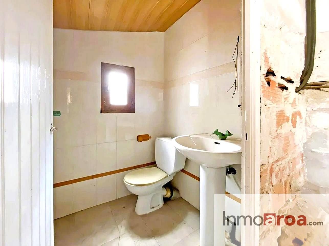 7 bedroom Flat for sale in Beniganim - € 79,500 (Ref: 9438086)