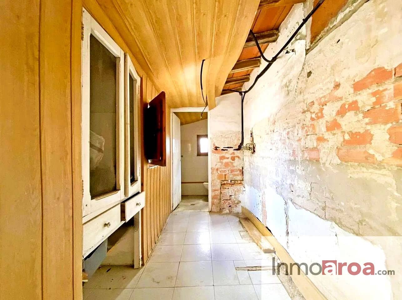 7 bedroom Flat for sale in Beniganim - € 79,500 (Ref: 9438086)