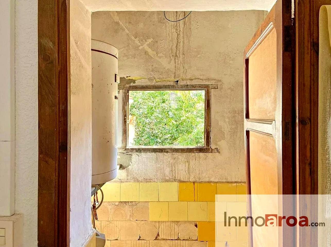7 bedroom Flat for sale in Beniganim - € 79,500 (Ref: 9438086)