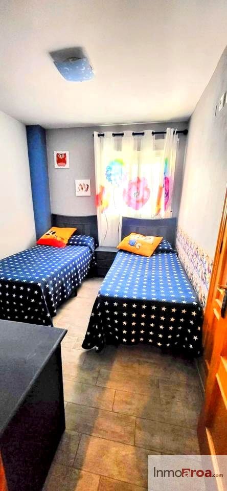 3 makuuhuone Asunto myytävänä paikassa Xeraco mukana 
autotalli - 345 000 € (Ref: 9438088)