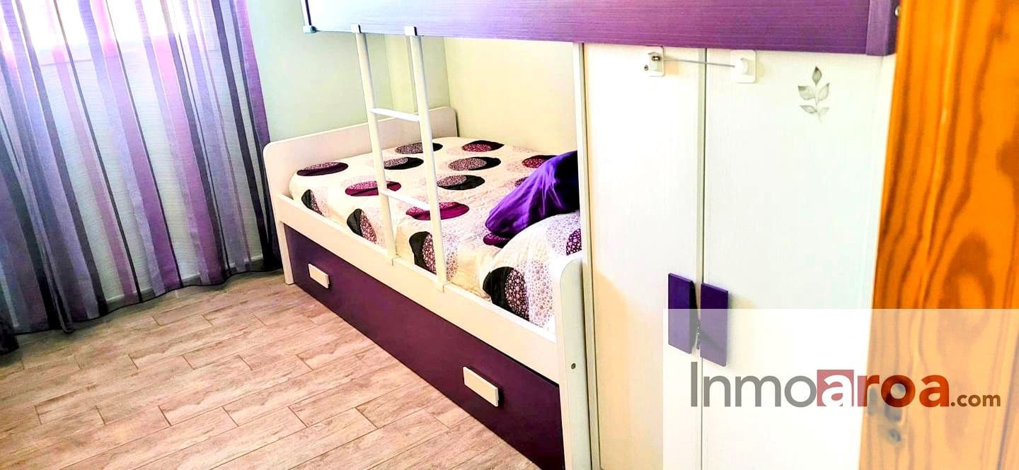 3 makuuhuone Asunto myytävänä paikassa Xeraco mukana 
autotalli - 345 000 € (Ref: 9438088)