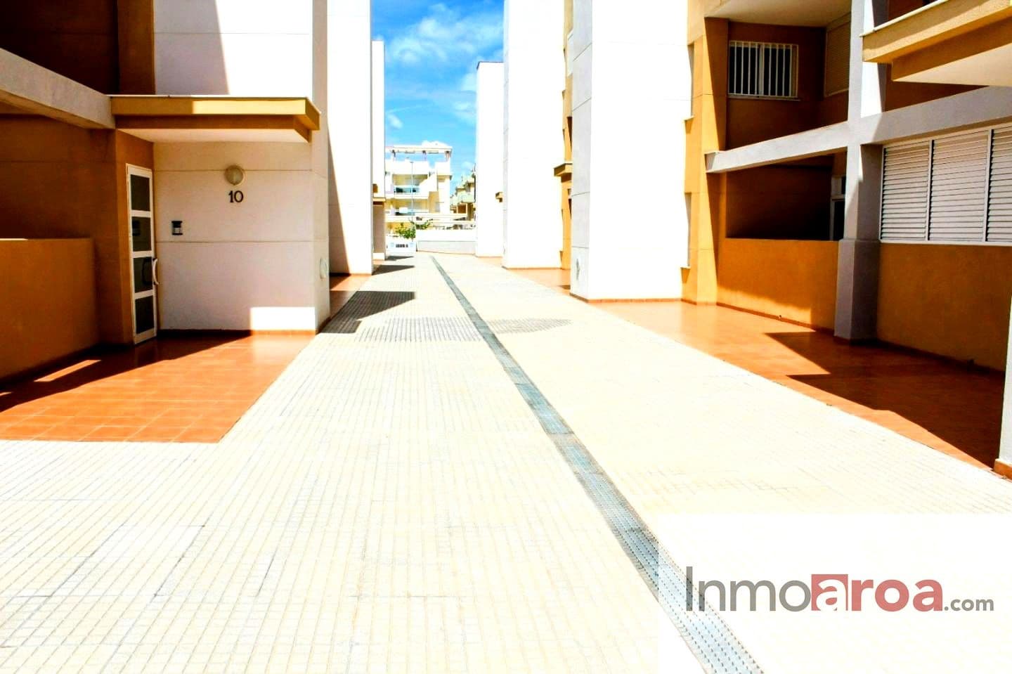 3 makuuhuone Asunto myytävänä paikassa Xeraco mukana 
autotalli - 345 000 € (Ref: 9438088)