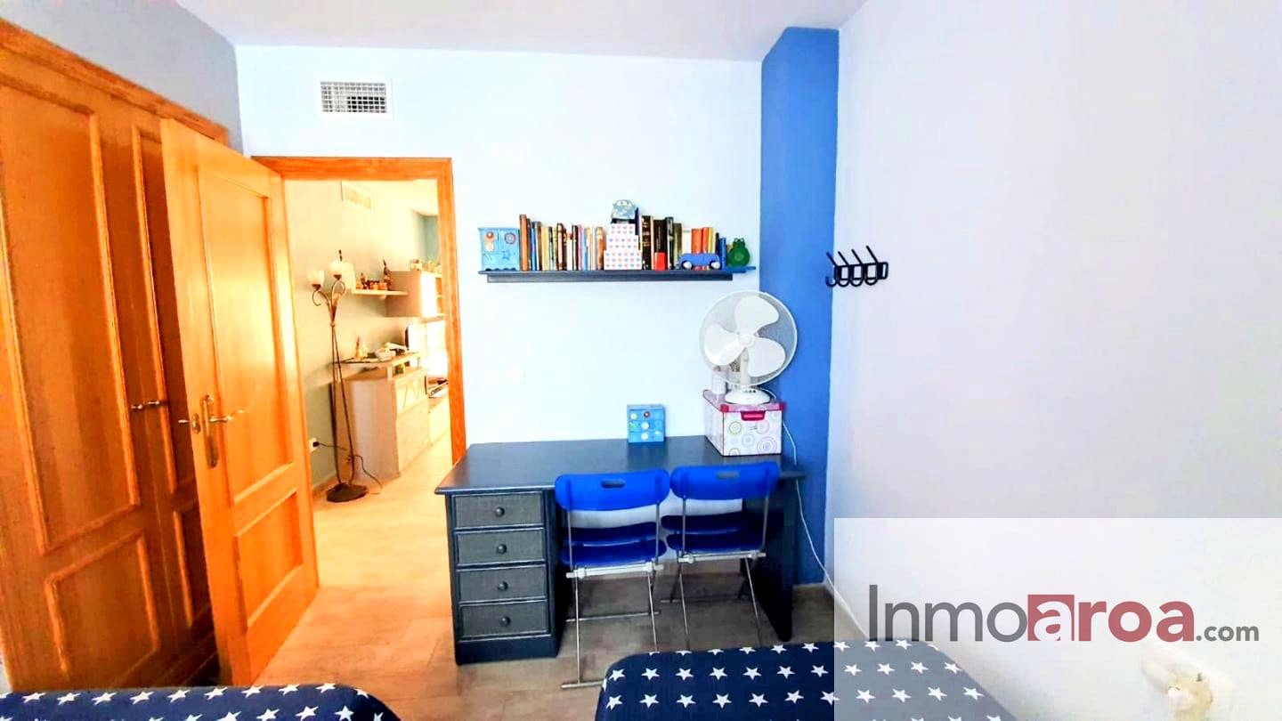 3 makuuhuone Asunto myytävänä paikassa Xeraco mukana 
autotalli - 345 000 € (Ref: 9438088)