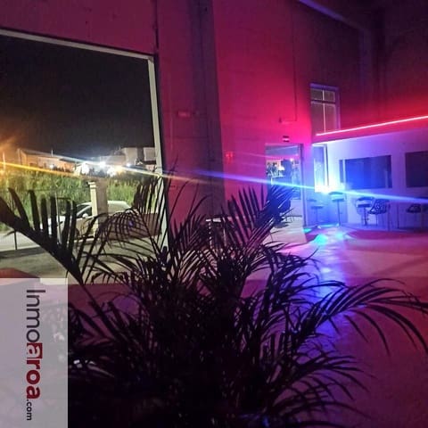 3 camera da letto Commerciale in vendita in Montroy - 350.000 € (Rif: 9446933)