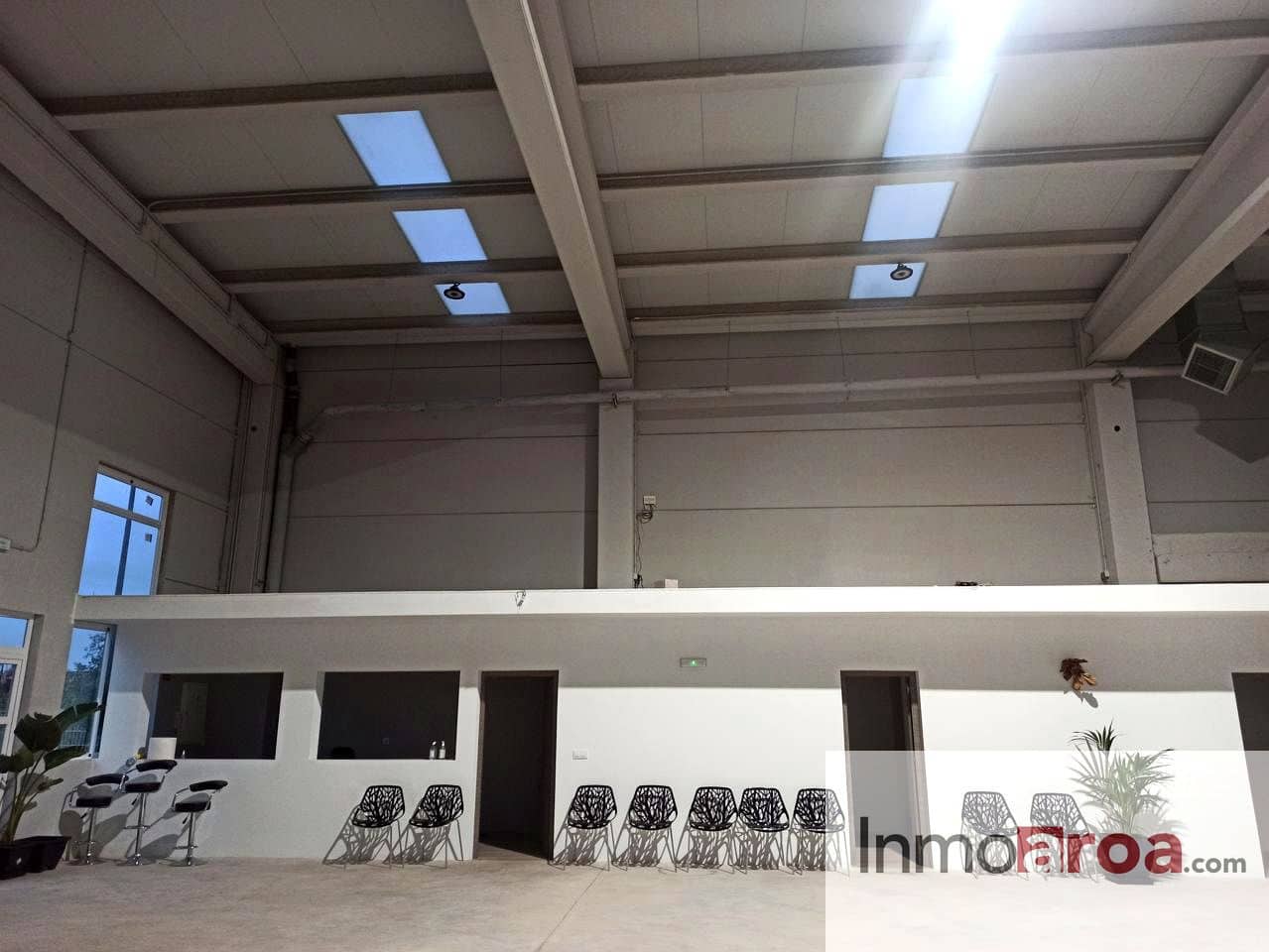 3 camera da letto Commerciale in vendita in Montroy - 350.000 € (Rif: 9446933)