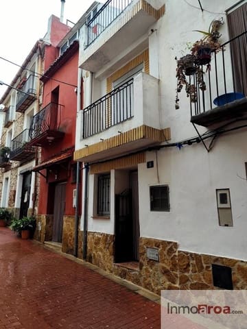 Chalet de 4 habitaciones en Gatova en venta - 90.000 € (Ref: 9467914)