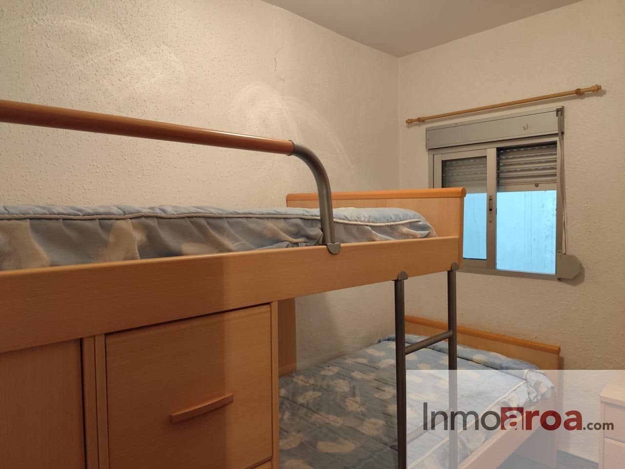 4 makuuhuone Huvila myytävänä paikassa Gatova - 90 000 € (Ref: 9467914)