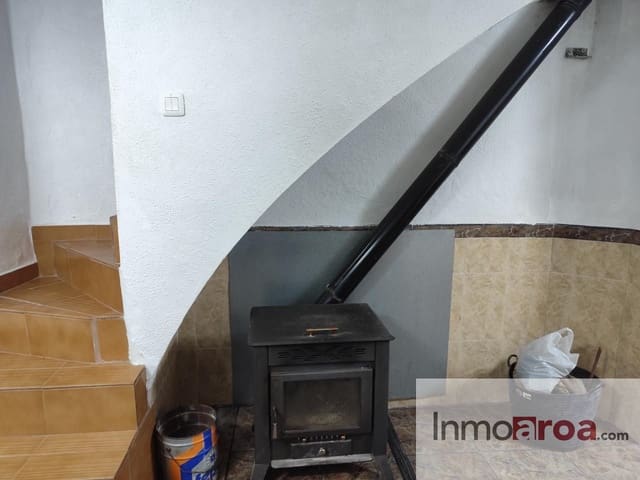 Chalet de 4 habitaciones en Gatova en venta - 90.000 € (Ref: 9467914)