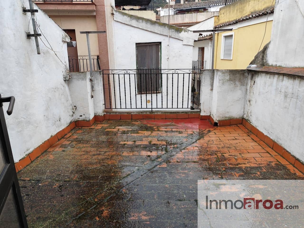 4 makuuhuone Huvila myytävänä paikassa Gatova - 90 000 € (Ref: 9467914)