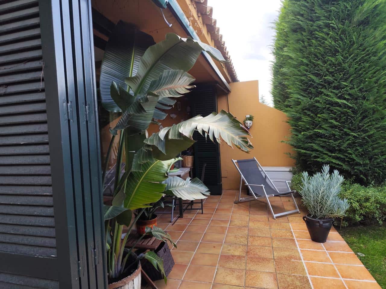 4 bedroom Villa for sale in Navata with pool garage - € 435,000 (Ref: 9498128)