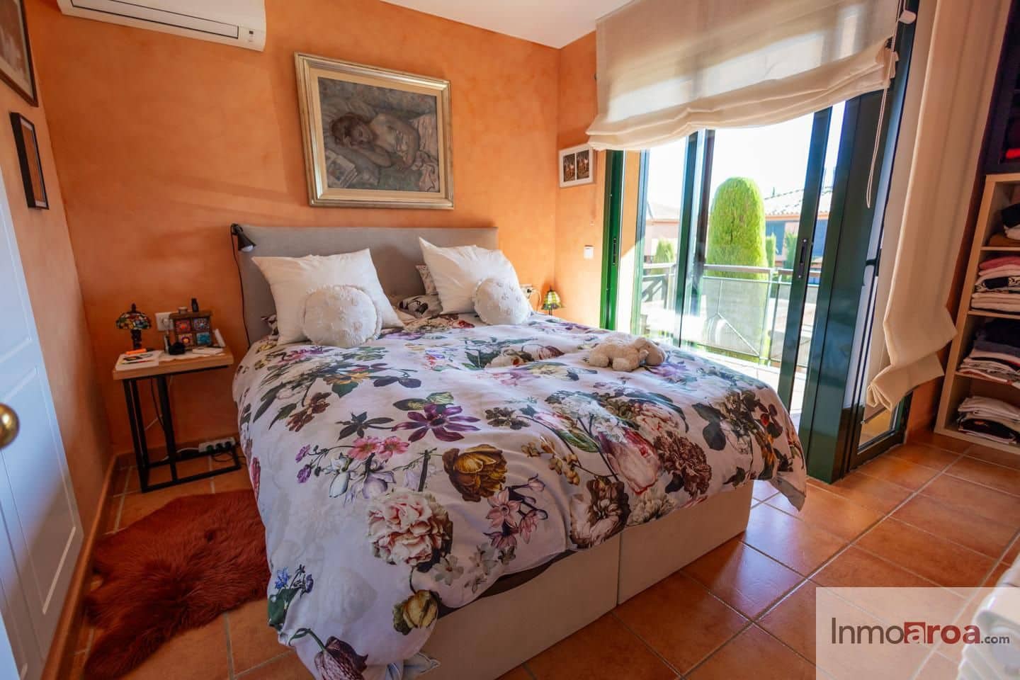 4 bedroom Villa for sale in Navata with pool garage - € 420,000 (Ref: 9498128)