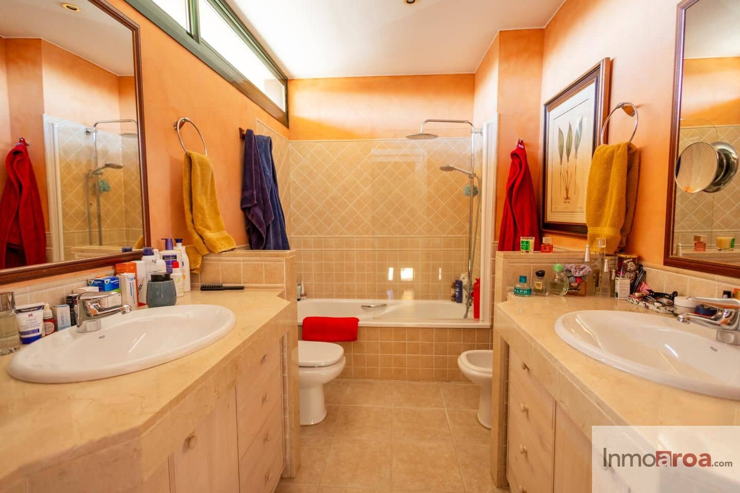 4 bedroom Villa for sale in Navata with pool garage - € 420,000 (Ref: 9498128)