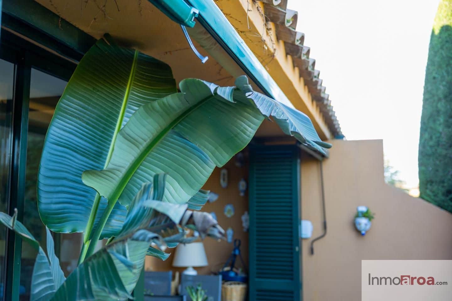 4 bedroom Villa for sale in Navata with pool garage - € 420,000 (Ref: 9498128)