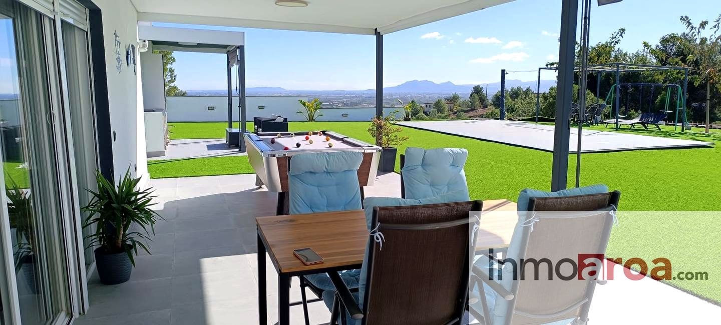 3 camera da letto Villa in vendita in Catadau con piscina - 350.000 € (Rif: 9525806)