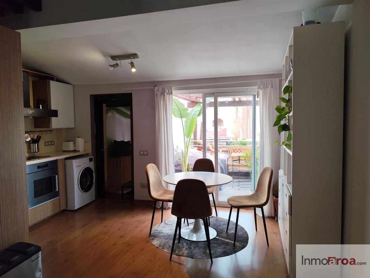 1 slaapkamer Flat te koop in Valencia stad - € 270.000 (Ref: 9558576)