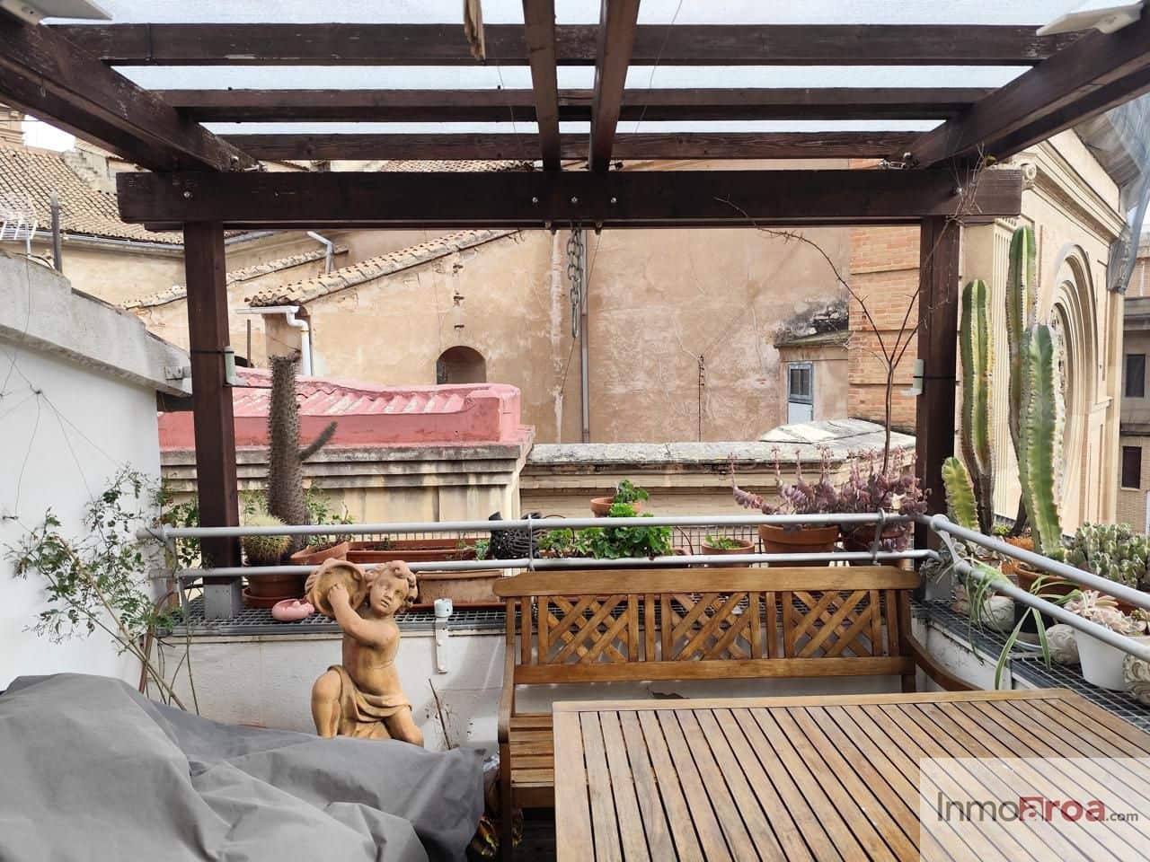 1 slaapkamer Flat te koop in Valencia stad - € 270.000 (Ref: 9558576)