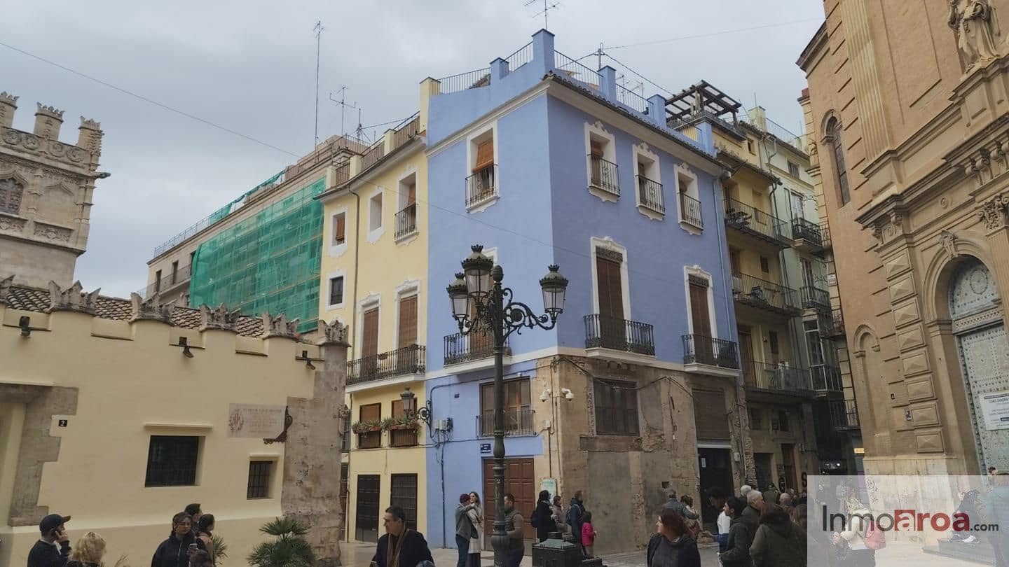 1 slaapkamer Flat te koop in Valencia stad - € 270.000 (Ref: 9558576)