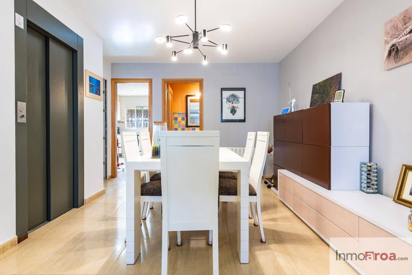 4 makuuhuone Huvila myytävänä paikassa Betera mukana 
autotalli - 440 000 € (Ref: 9587992)