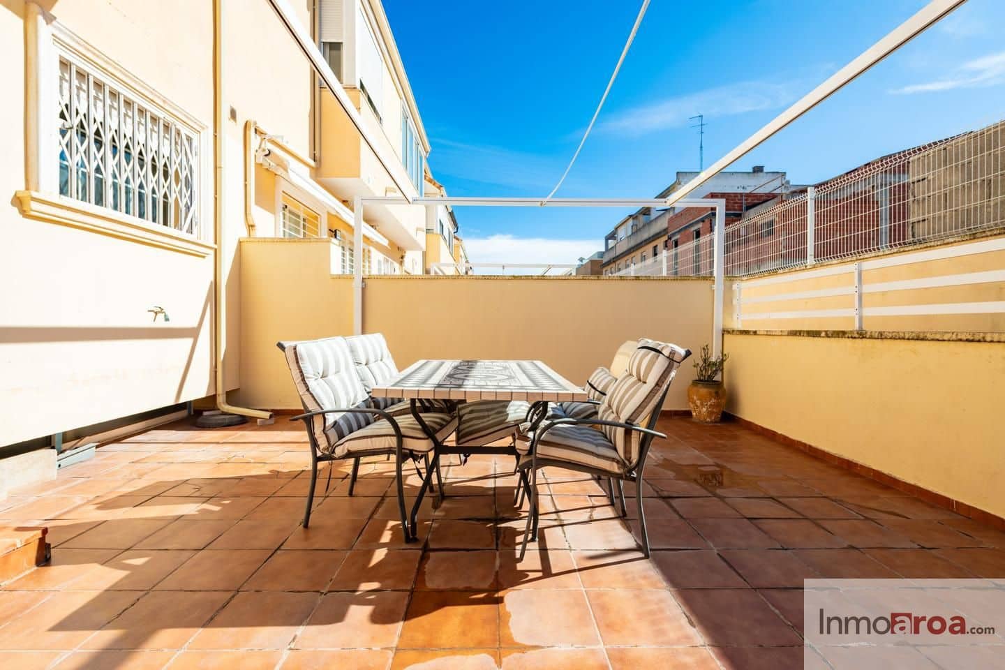 4 makuuhuone Huvila myytävänä paikassa Betera mukana 
autotalli - 440 000 € (Ref: 9587992)